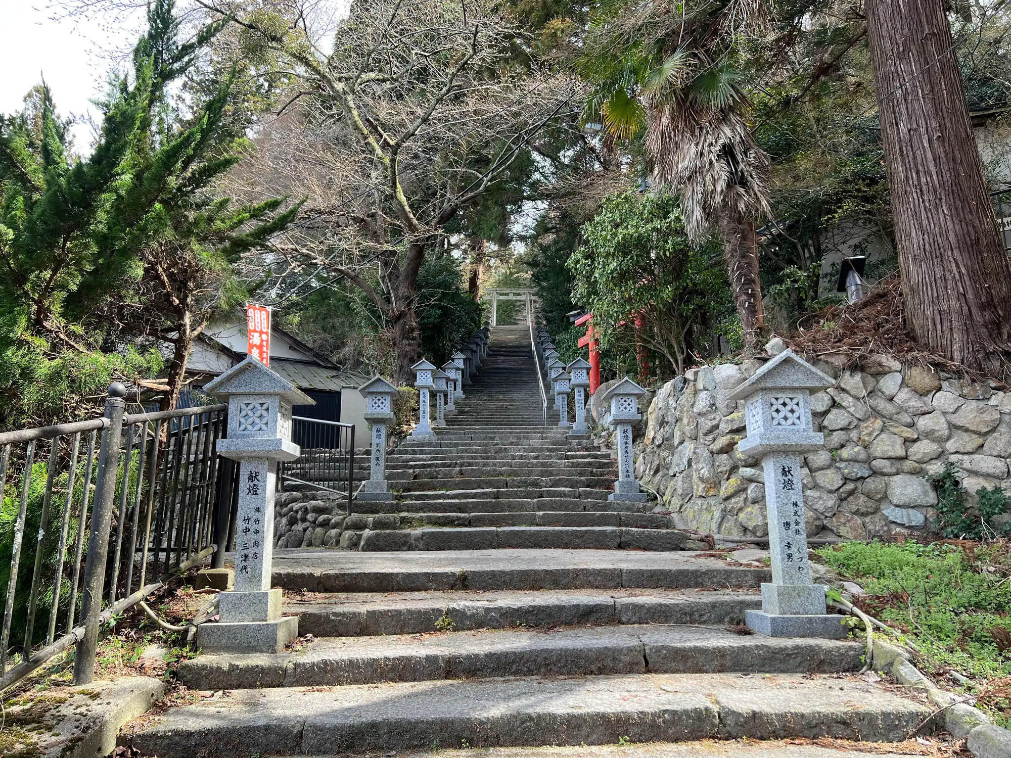 有马温泉附近的温泉寺御祖师庵