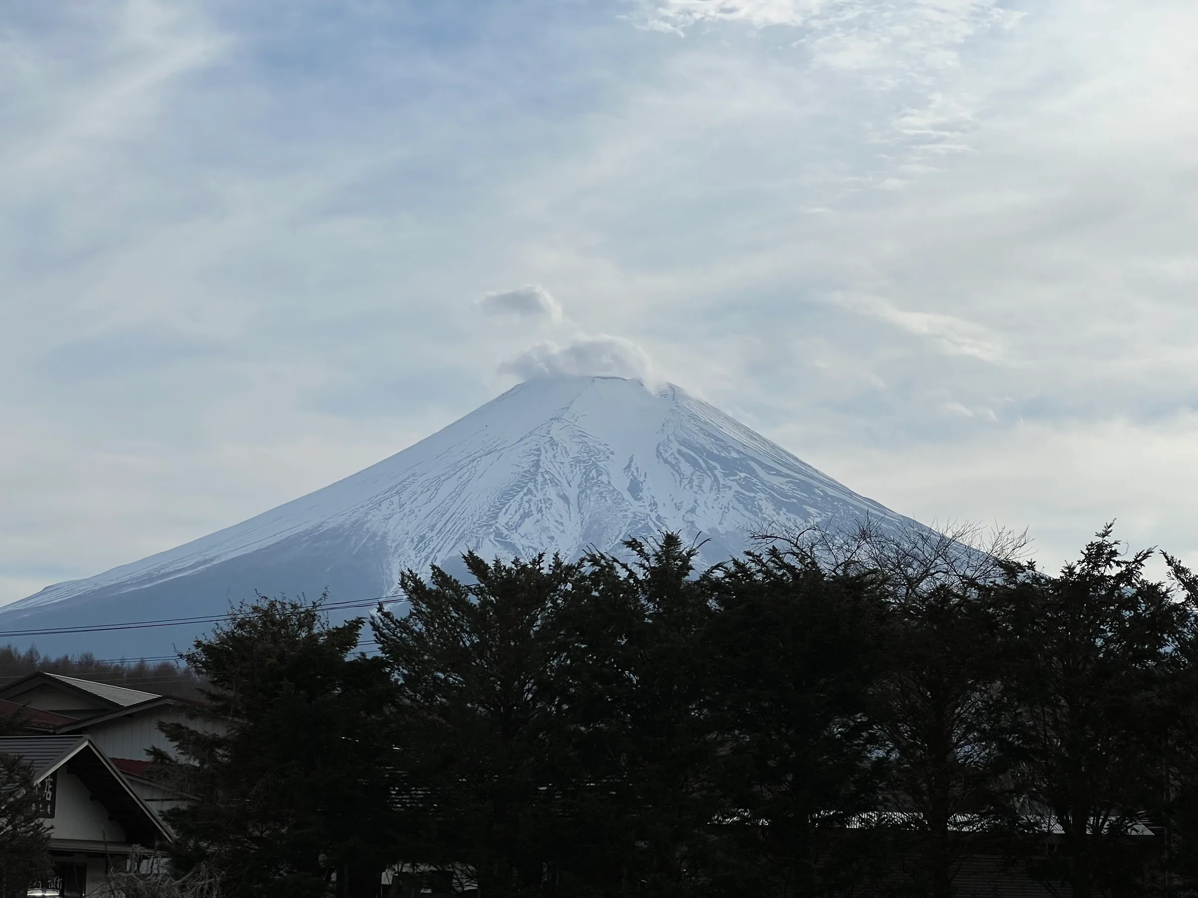 忍野村看到的富士山