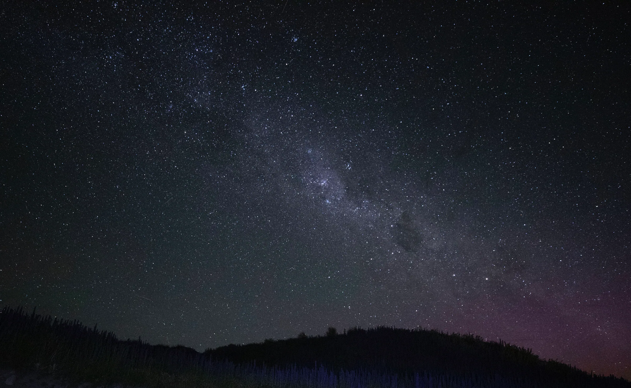 观星团向导用单反拍摄的南半球星空与流星
